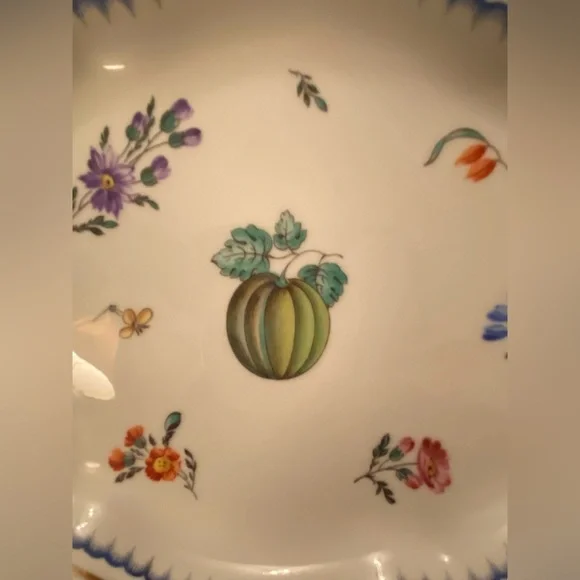 Richard Ginori ITALIAN FRUITS 8 3/8" HORS D OEUVRE TRAY - Picture 6 of 10